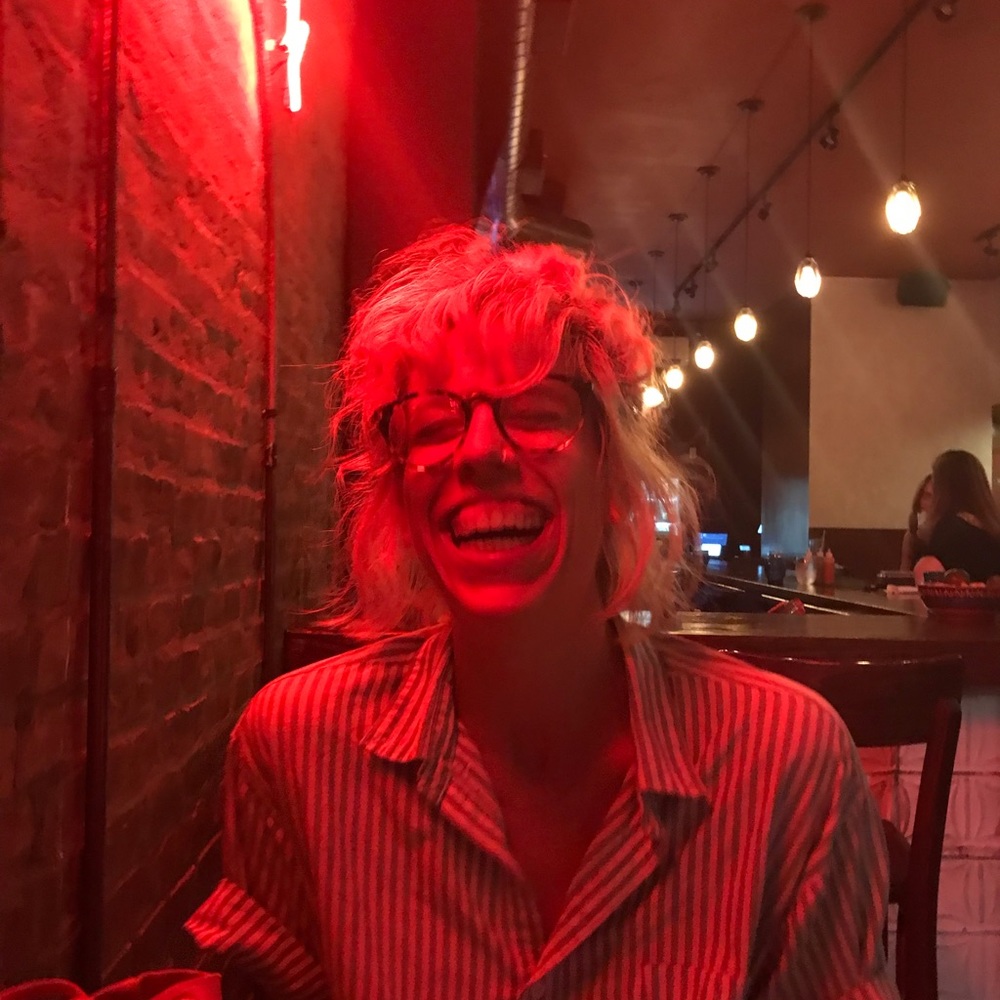 Meet your Posher, Emily